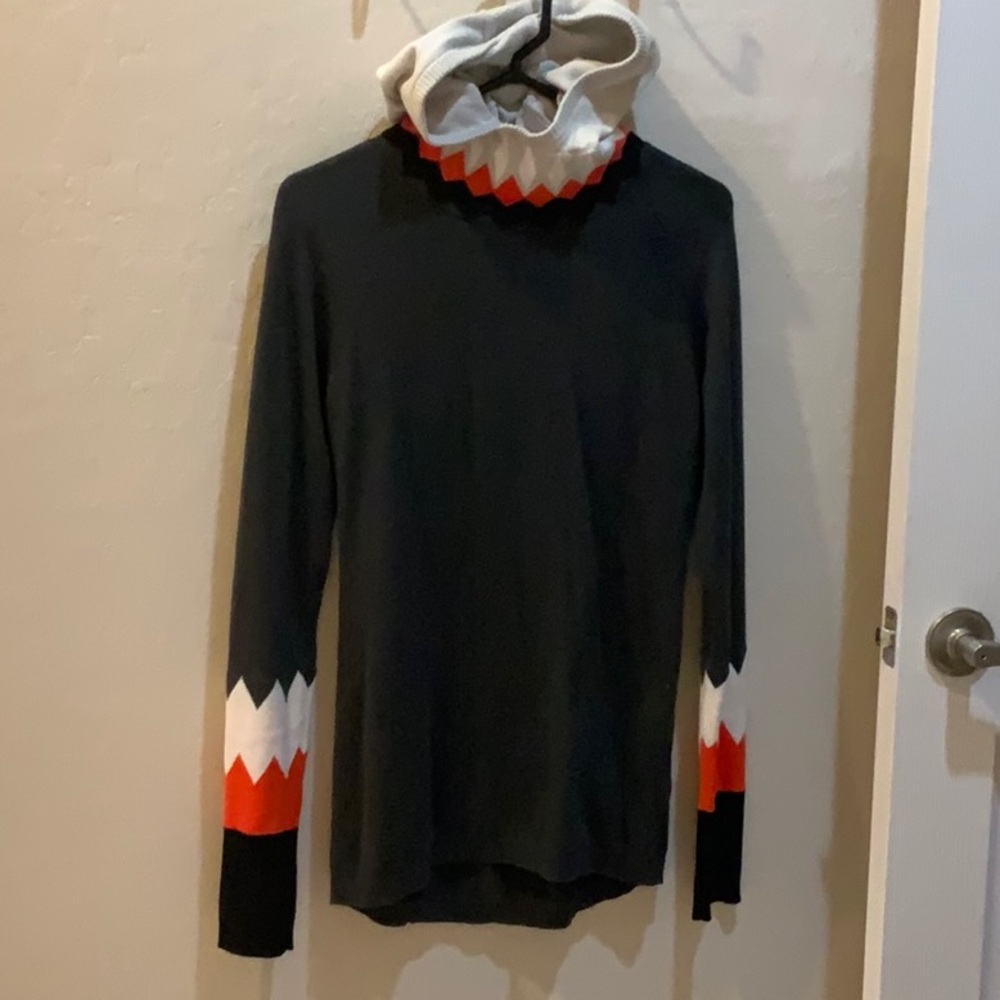 GapFit hooded tunic